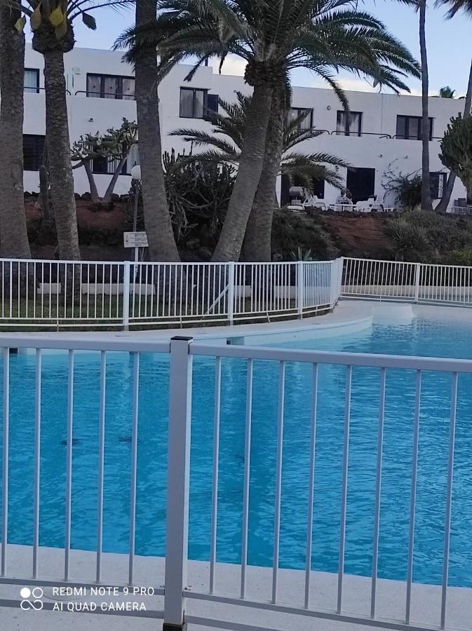 Alojamientos Playa Centro Corralejo 10 Экстерьер фото